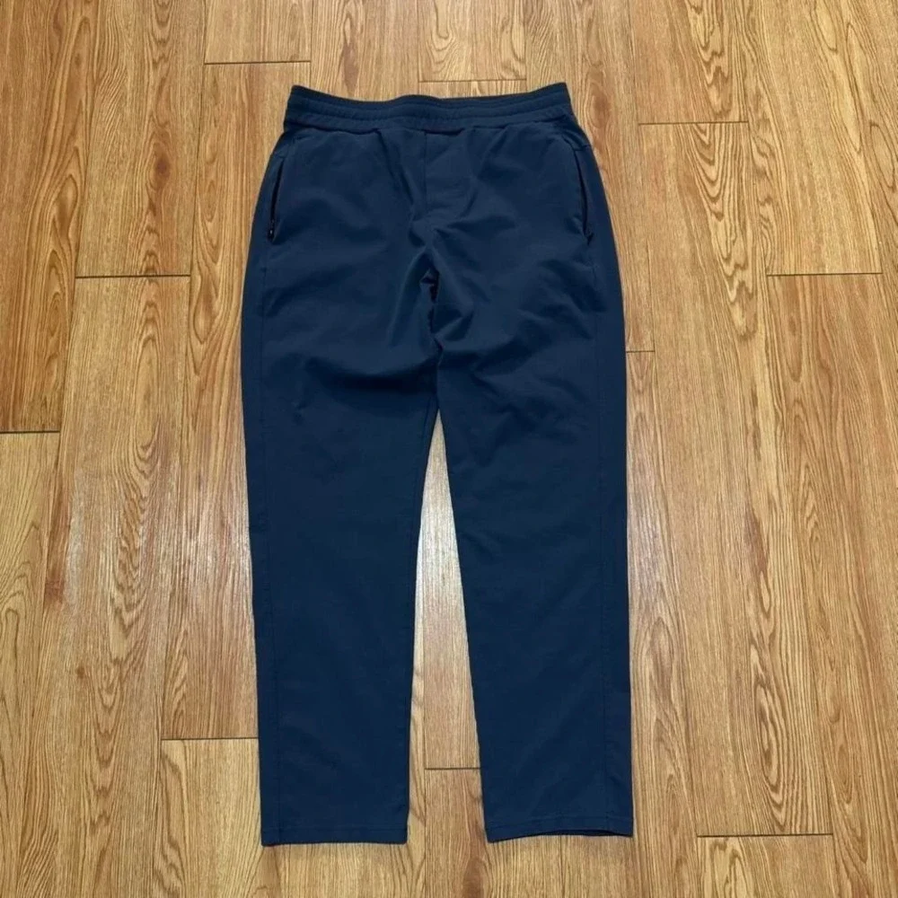 Public Rec Men's Pants Athleisure‎ Gray Stretch Preppy Athletic 32x30 Inseam 28